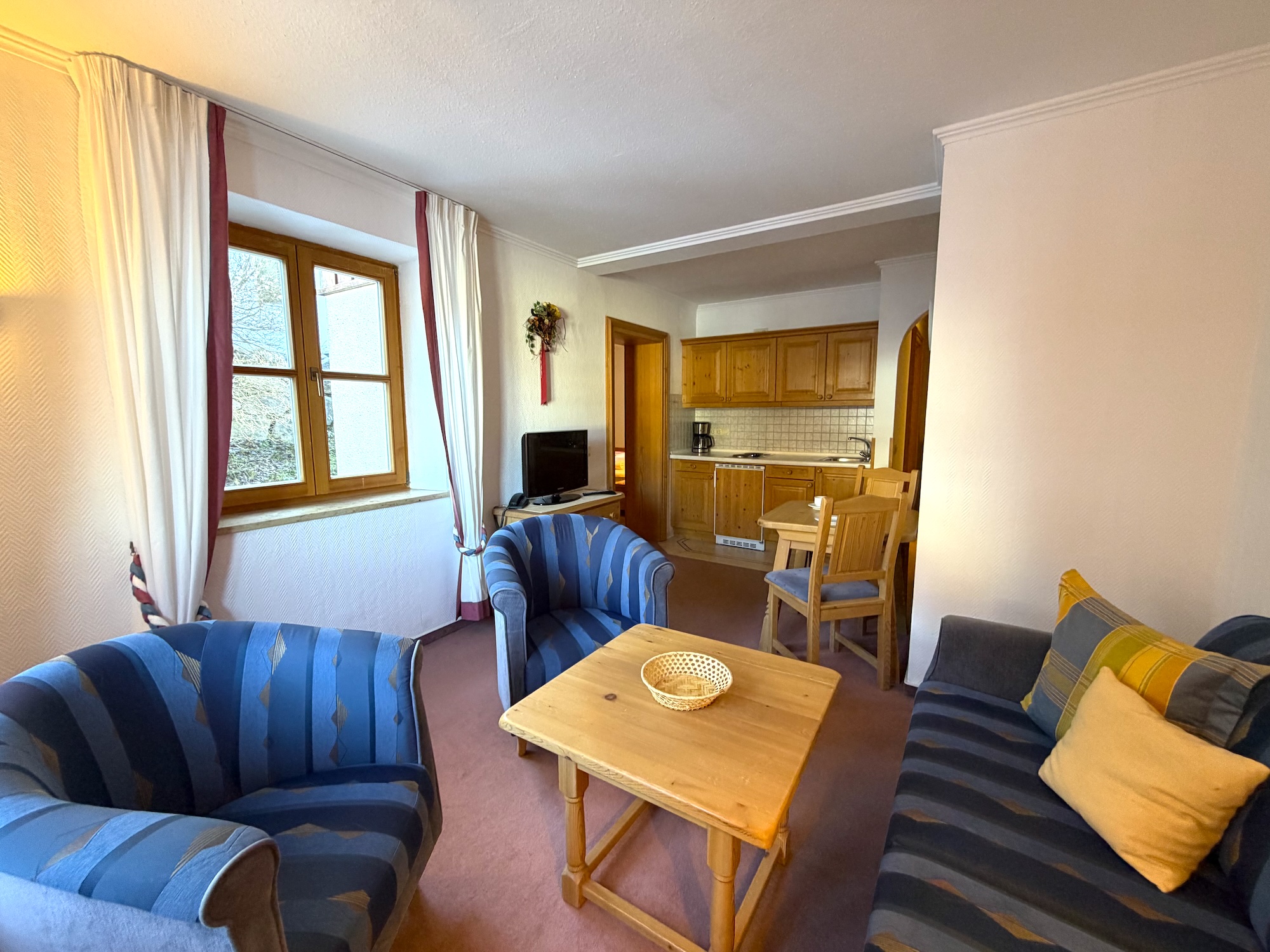 Fackler Apartments | 5 Neureuth - 1 Schlafzimmer für 4 Gäste in Fackler Apartments, Tegernsee, Germany