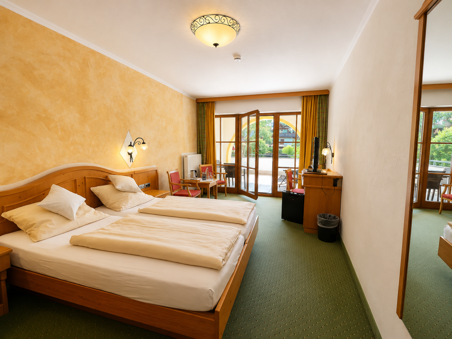 Hotel Schatten | Zi. 19 | 2 Personen