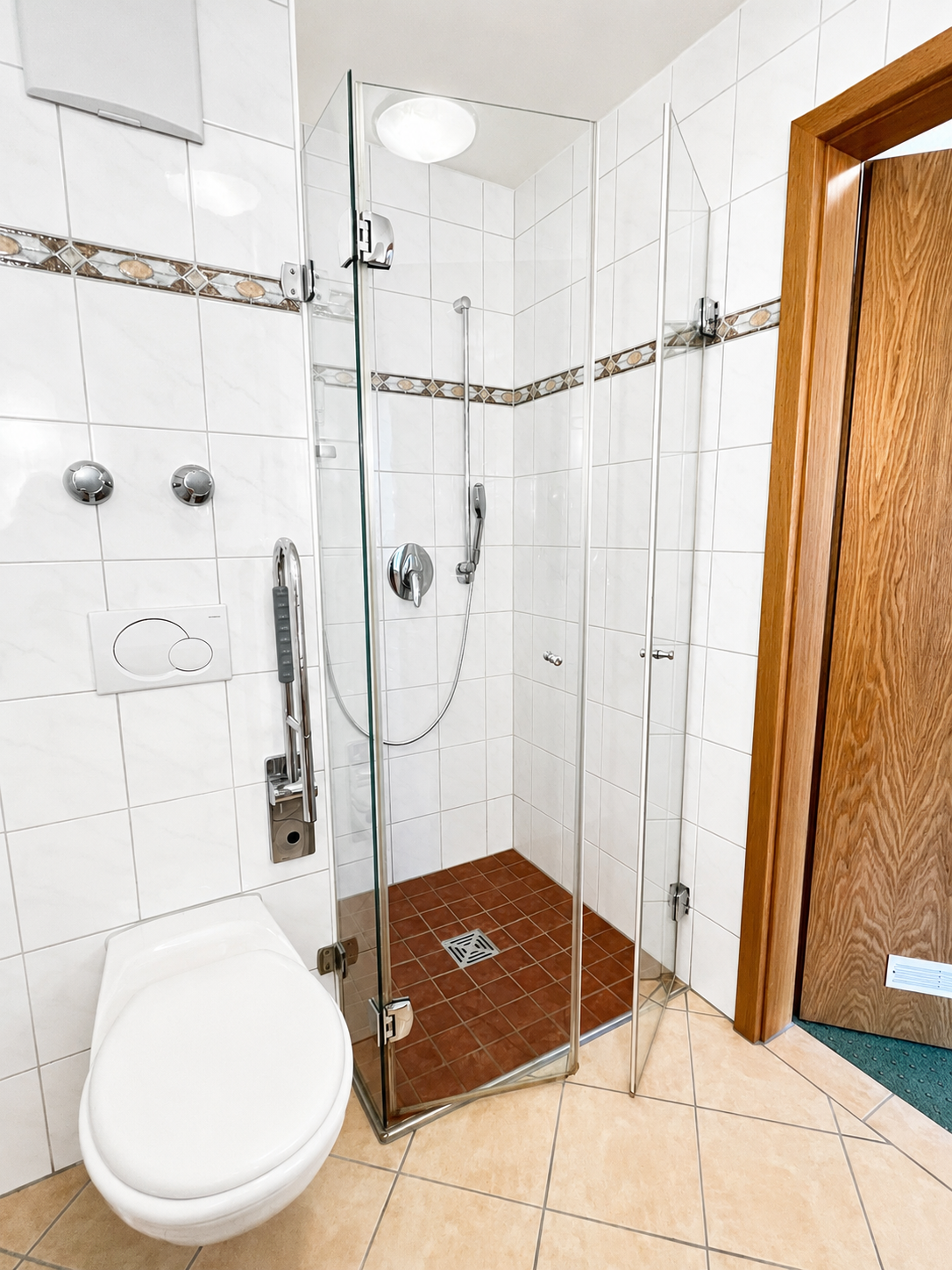 Hotel Schatten | Zi. 15 | 4 Personen