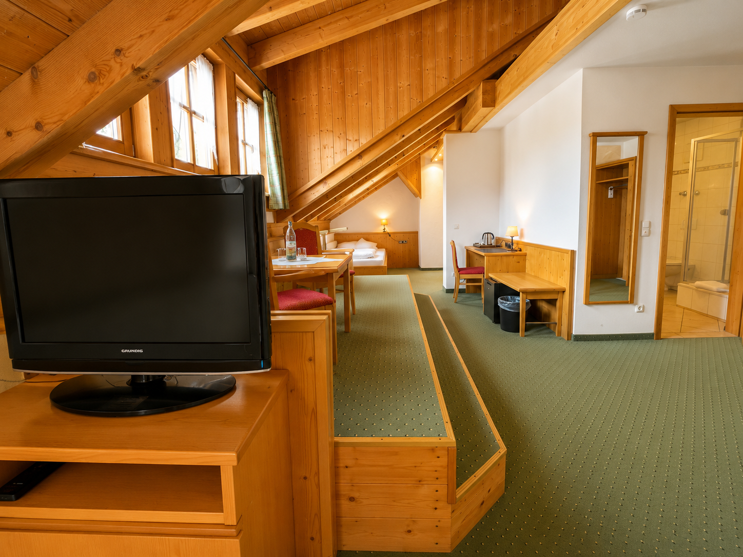 Hotel Schatten | Zi. 20 | 5 Personen