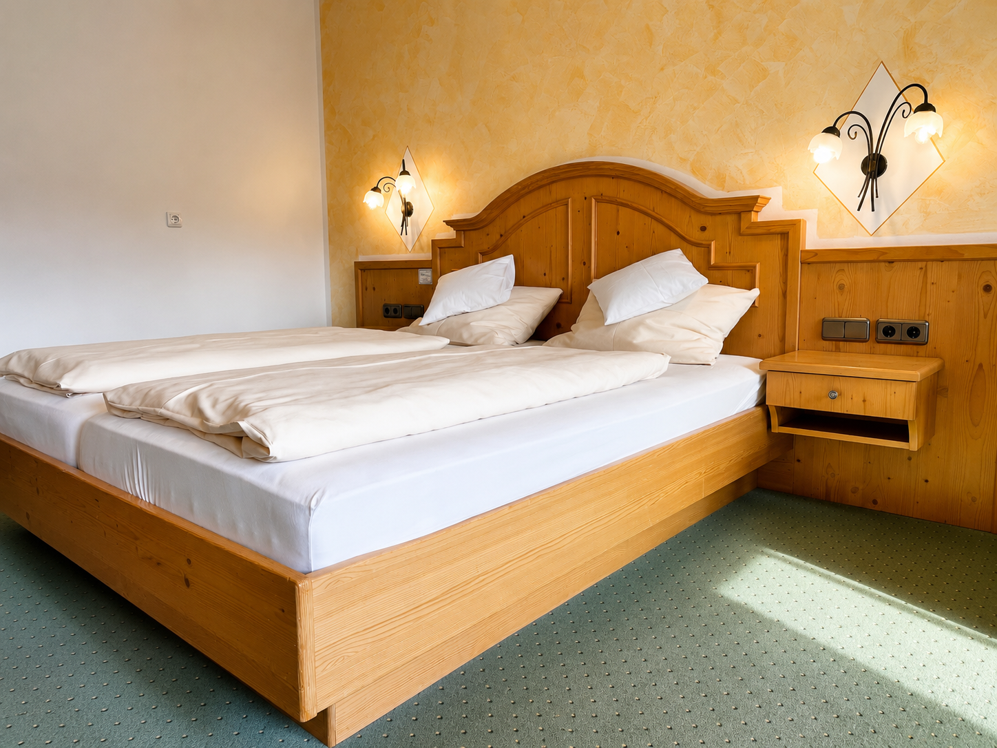 Hotel Schatten | Zi. 24 | 4 Personen