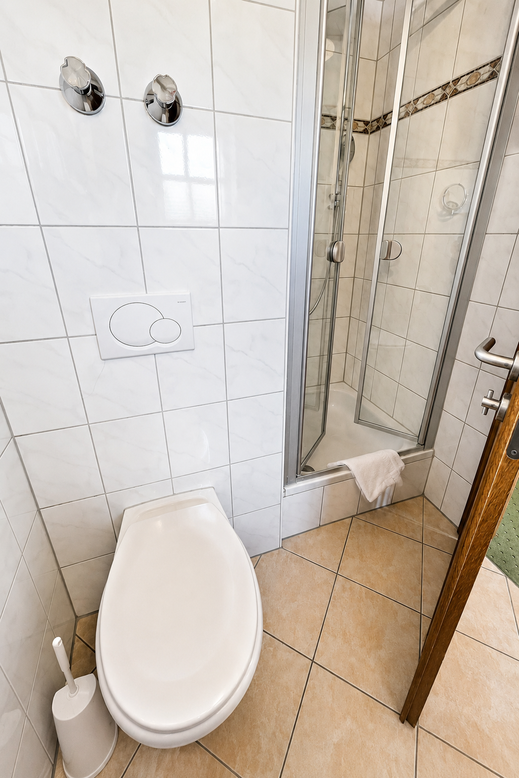 Hotel Schatten | Zi. 10 | 2 Personen