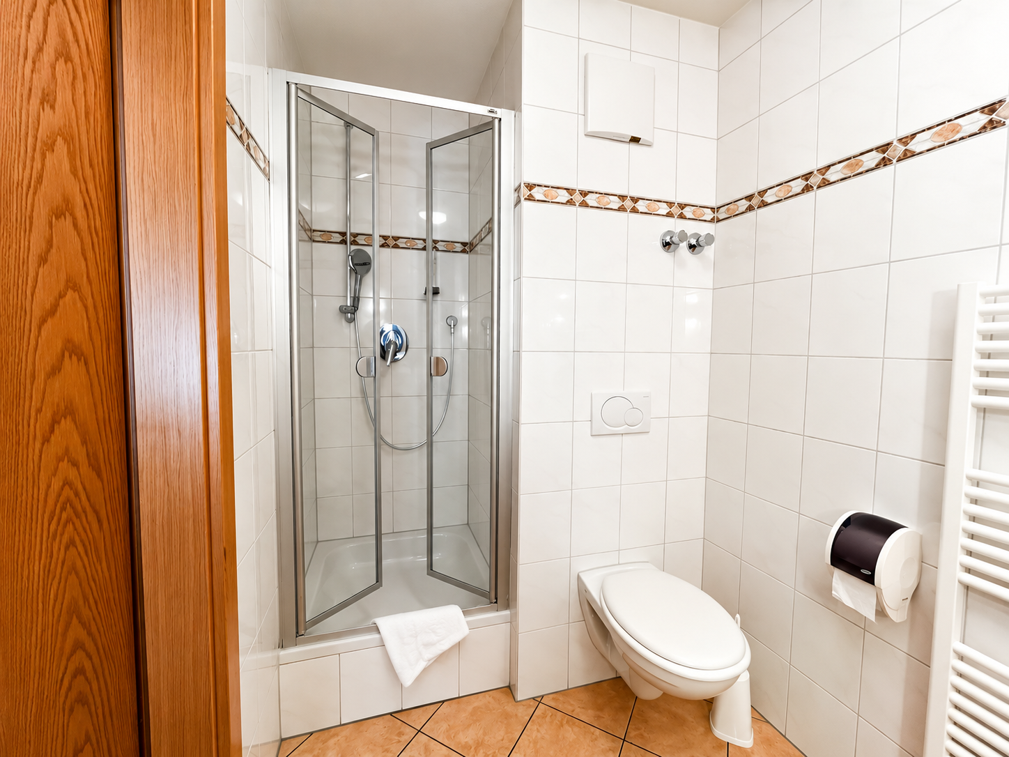 Hotel Schatten | Zi. 19 | 2 Personen