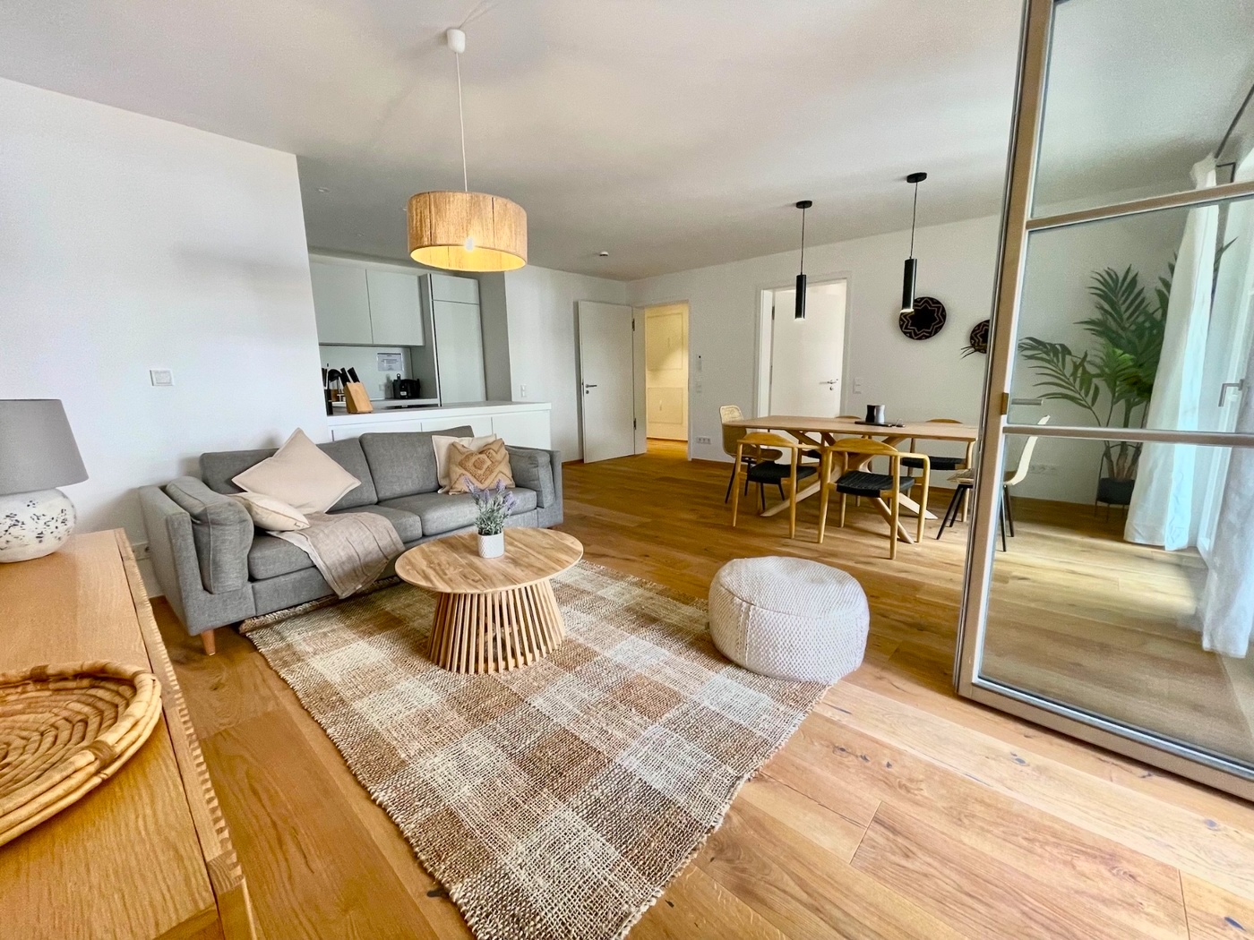 Wohn- und Essbereich mit Schlafsofa