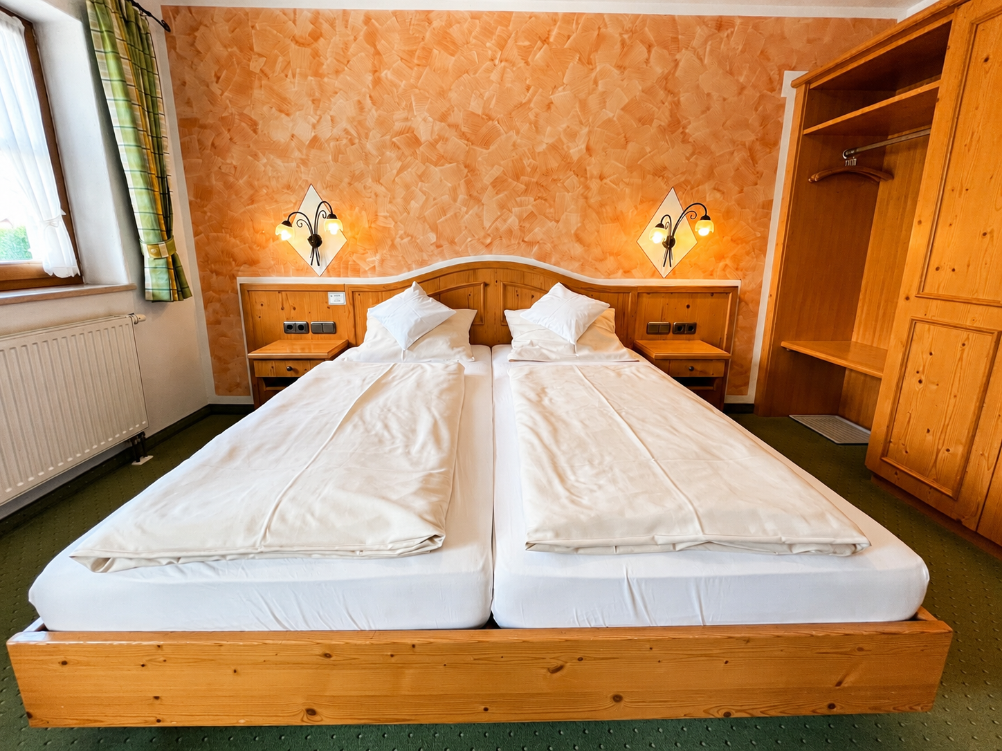 Hotel Schatten | Zi. 12 | 2 Personen