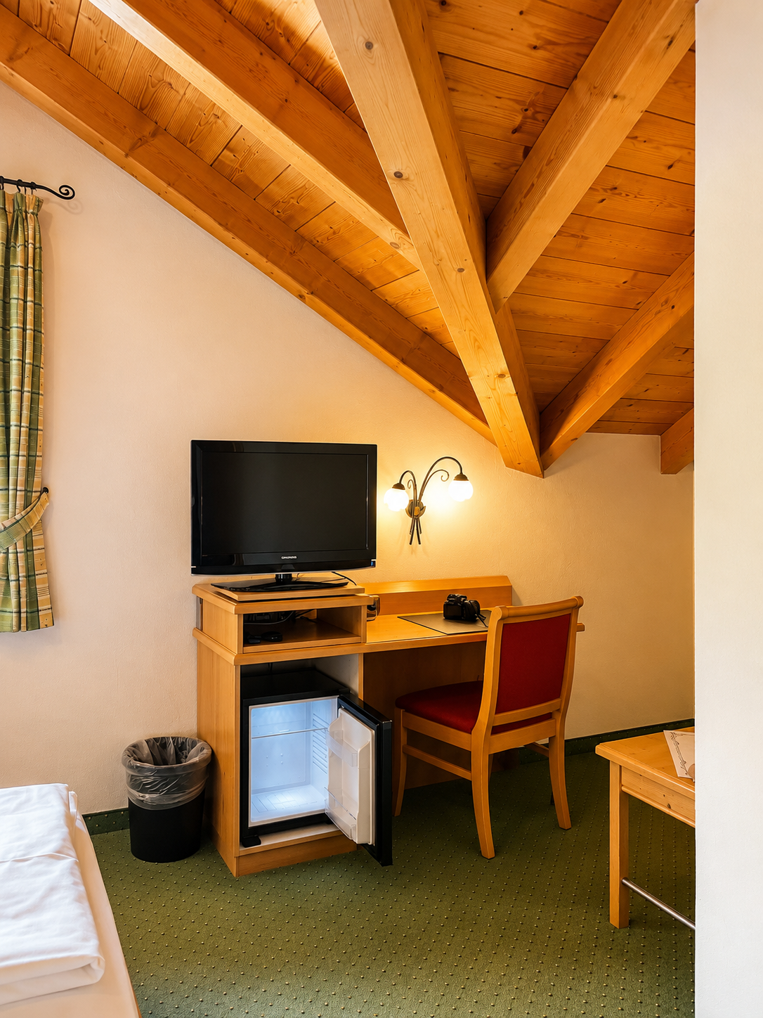 Hotel Schatten | Zi. 21 | 2 Personen