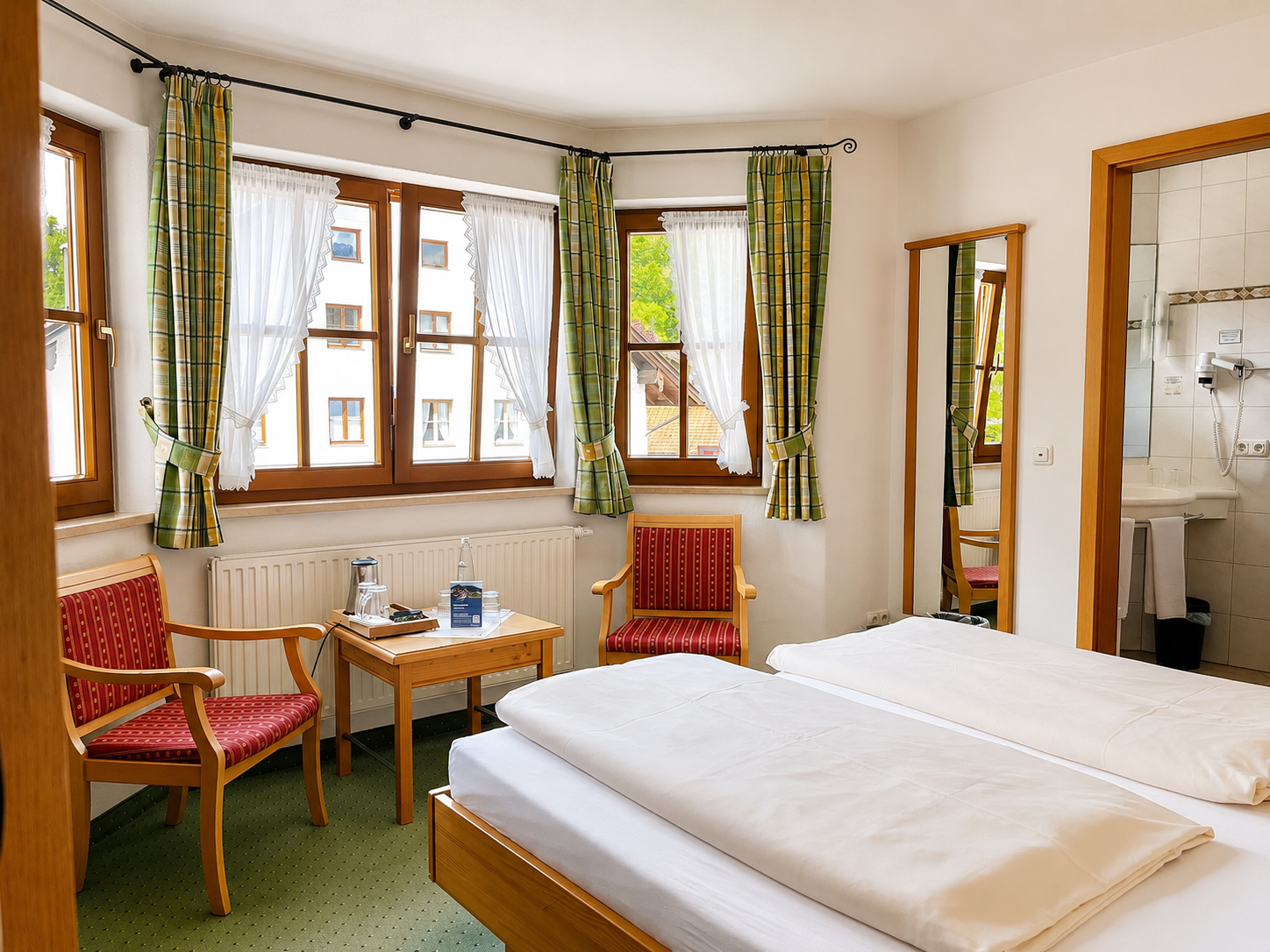 Hotel Schatten | Zi. 10 | 2 Personen