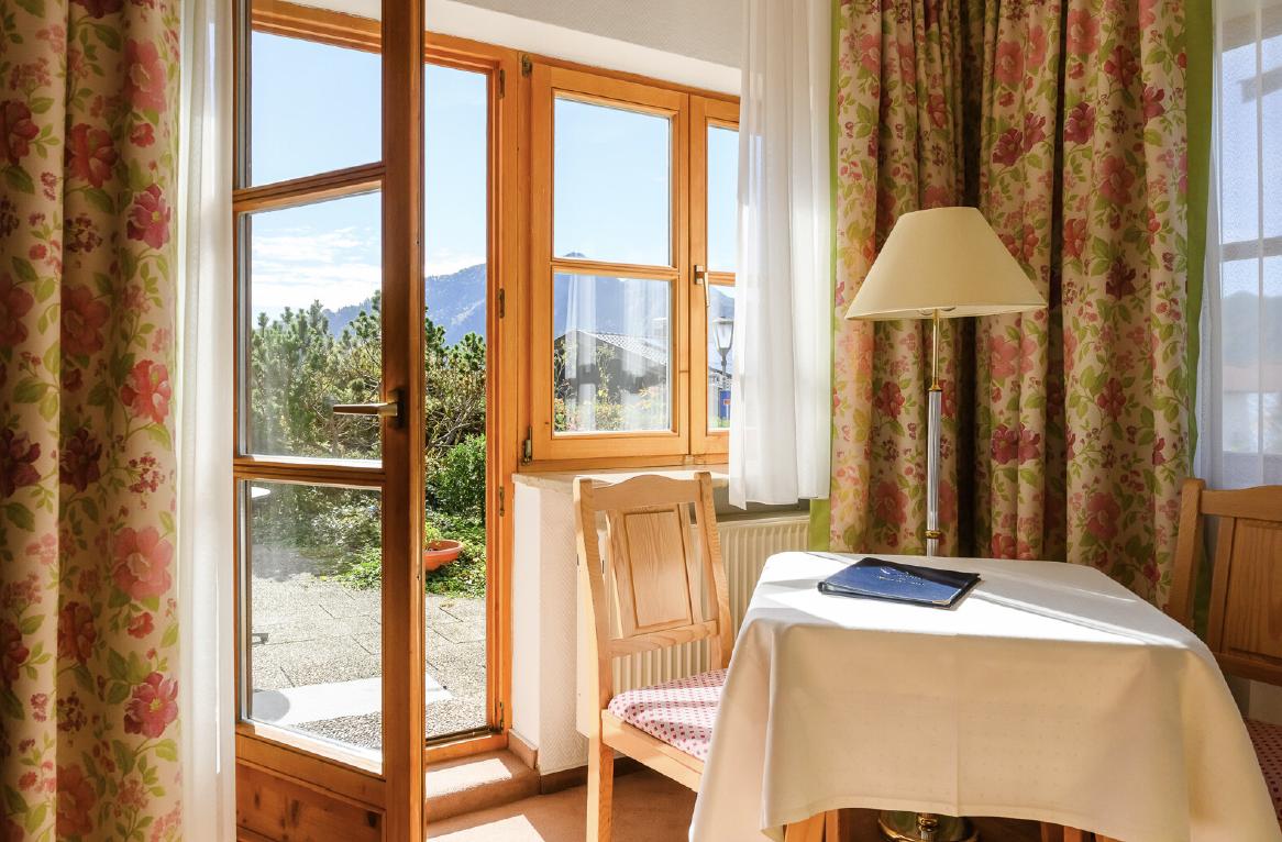 Fackler Apartments | 3 Blauberg - None Schlafzimmer für 4 Gäste in Fackler Apartments, Tegernsee, Germany