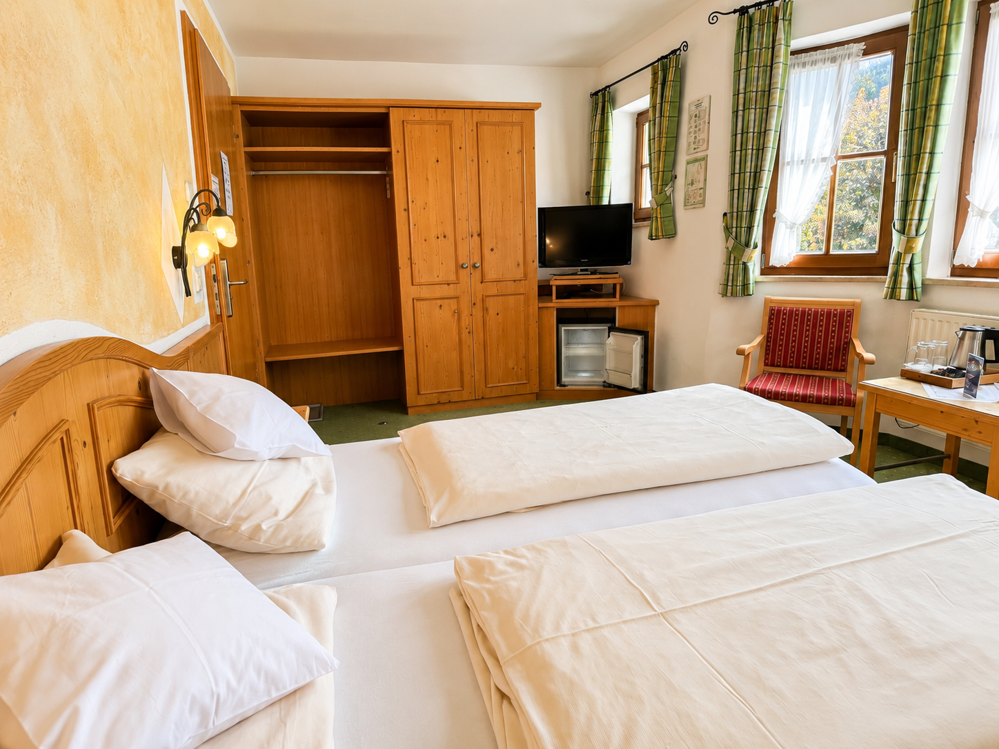 Hotel Schatten | Zi. 10 | 2 Personen