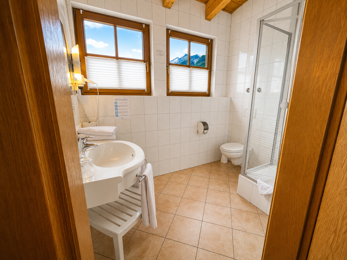 Hotel Schatten | Zi. 23 | 2 Personen