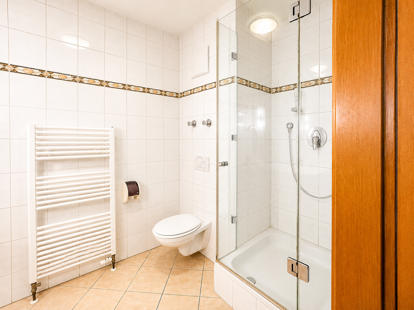 Hotel Schatten | Zi. 25 | 4 Personen