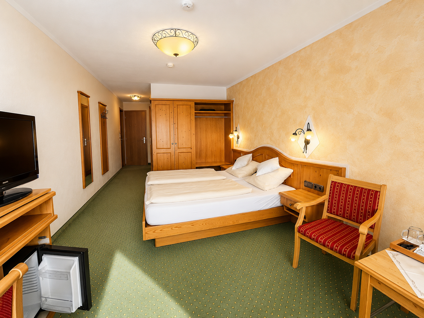 Hotel Schatten | Zi. 19 | 2 Personen