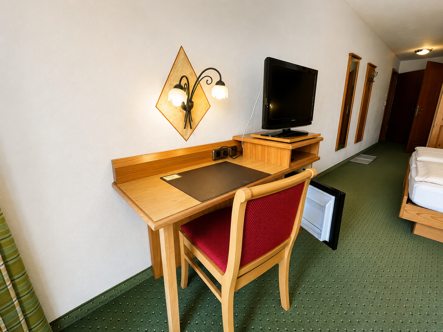 Hotel Schatten | Zi. 19 | 2 Personen