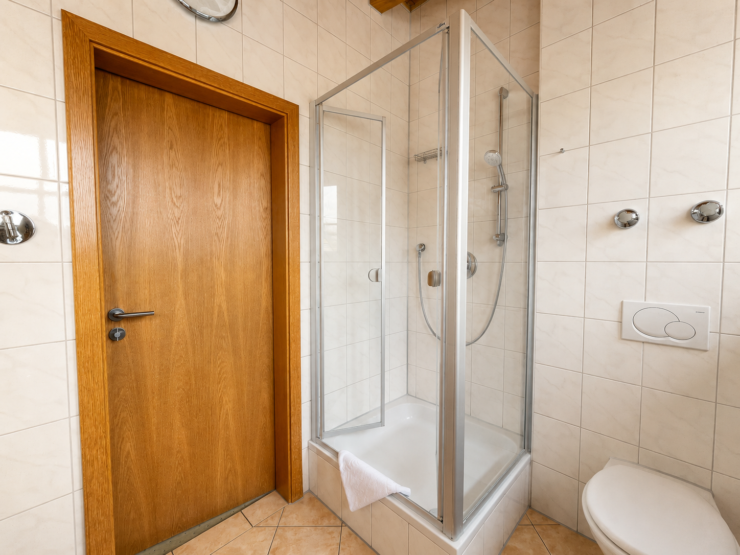 Hotel Schatten | Zi. 22 | 2 Personen