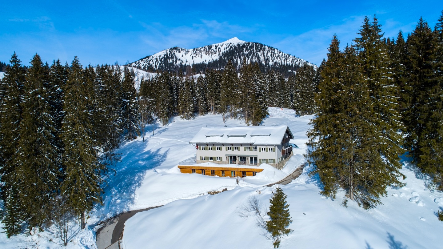 Spitzing Lodge | Ferienwohnung #07 - 2 Schlafzimmer für 4 Gäste in Spitzing Lodge,  Rosskopfweg 20, Schliersee