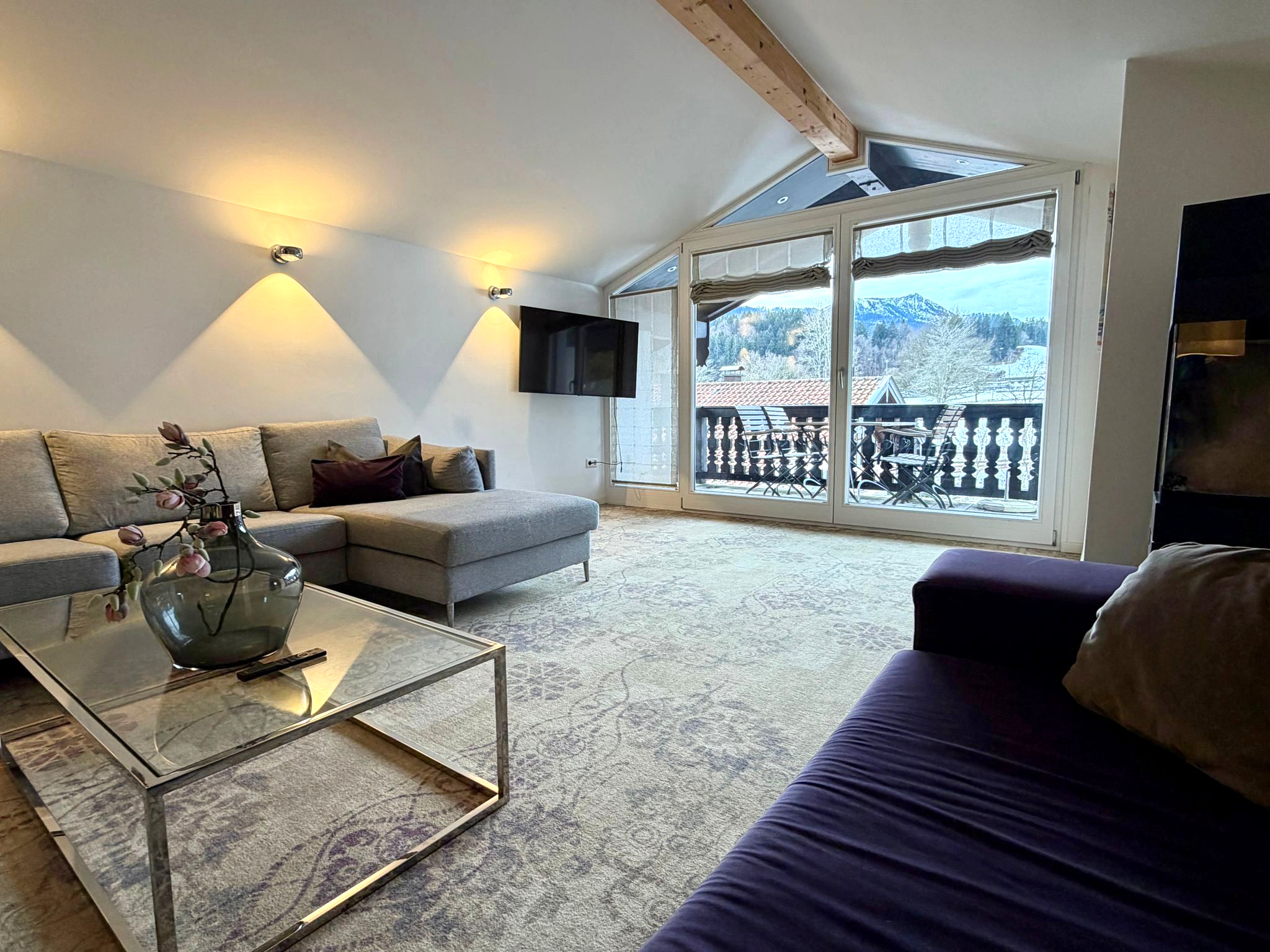Ferienwohnung "Luxus Alpine Penthouse" - NEU möbliert