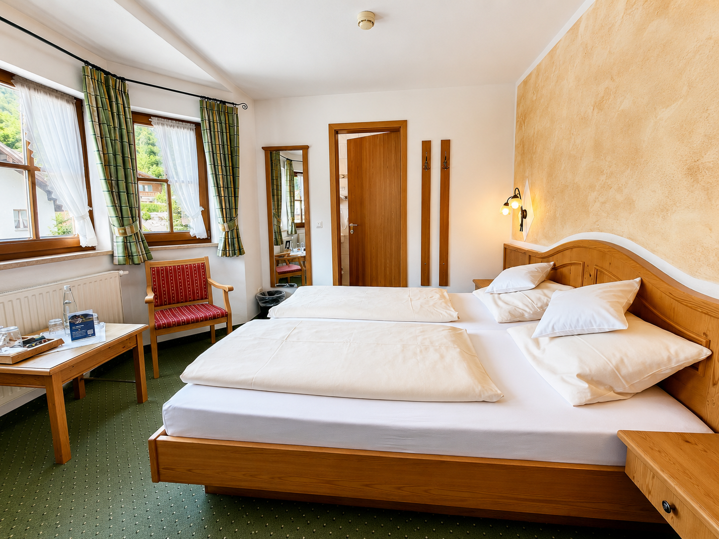Hotel Schatten | Zi. 10 | 2 Personen