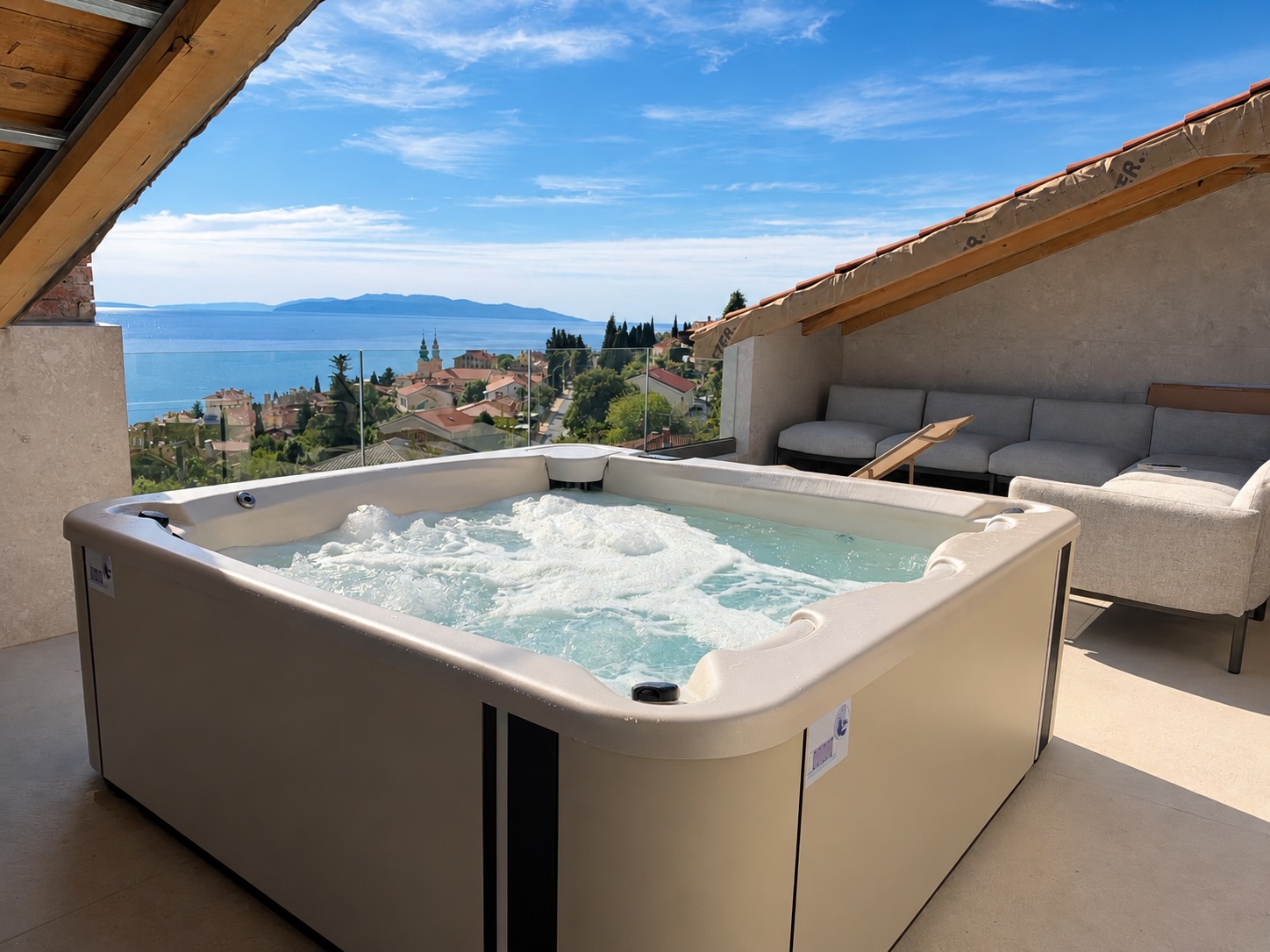 Panoramic Seaview Apartment Opatija with Jacuzzi 4